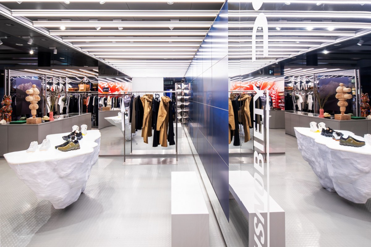 20partners Highsnobiety-Zurich Think luxury has no future at airports? You are wrong. Journal travel retail luxury