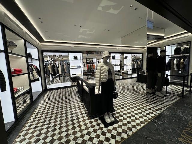 20partners Moncler_Changi-T2_1 Moncler expands travel retail footprint with new store at Changi International Airport Terminal 2 Journal travel retail