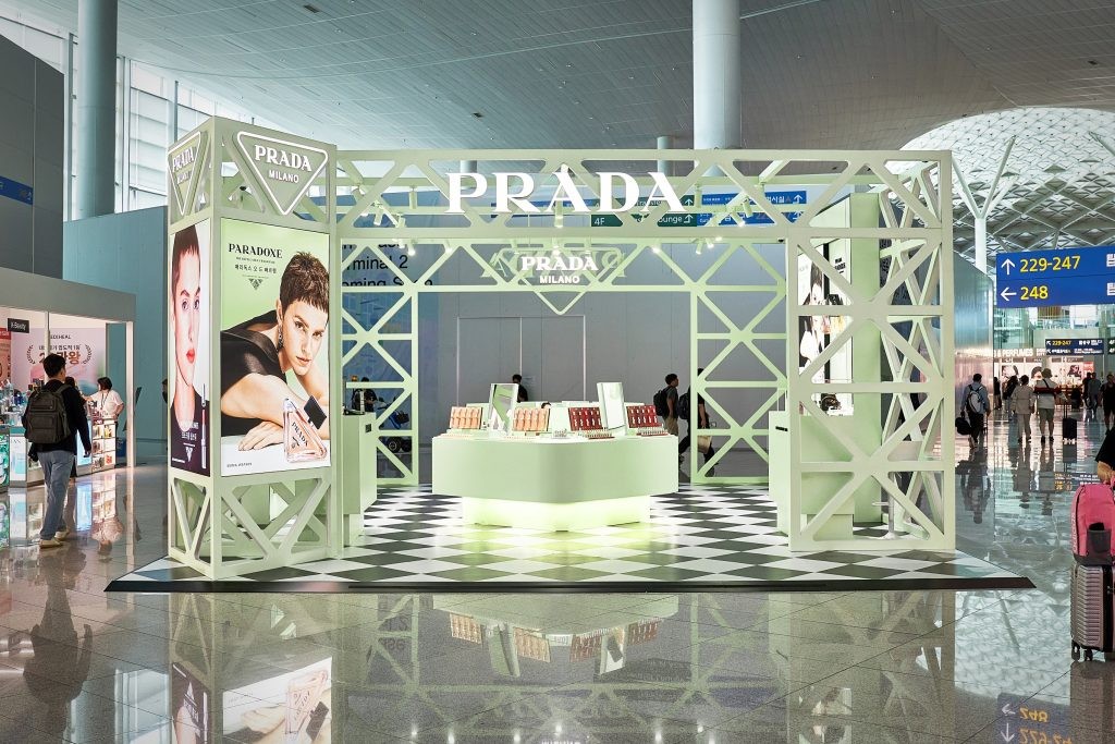 20partners Prada Making space count: Which brands are doing it best this summer? Journal pop-ups experience